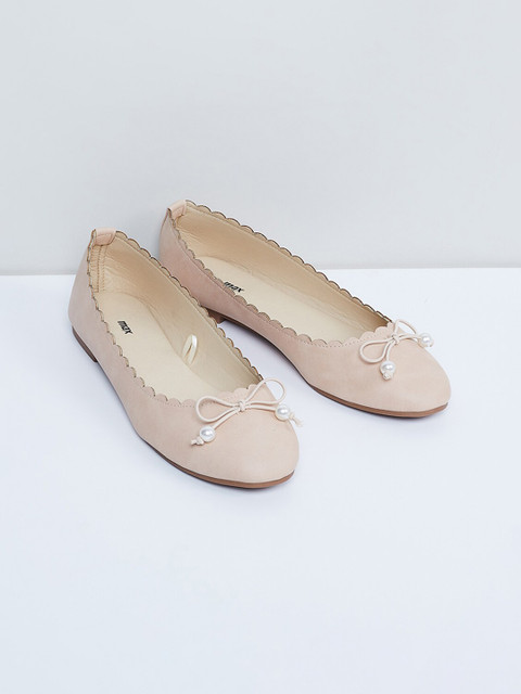 

max Women Beige Solid PU Ballerinas