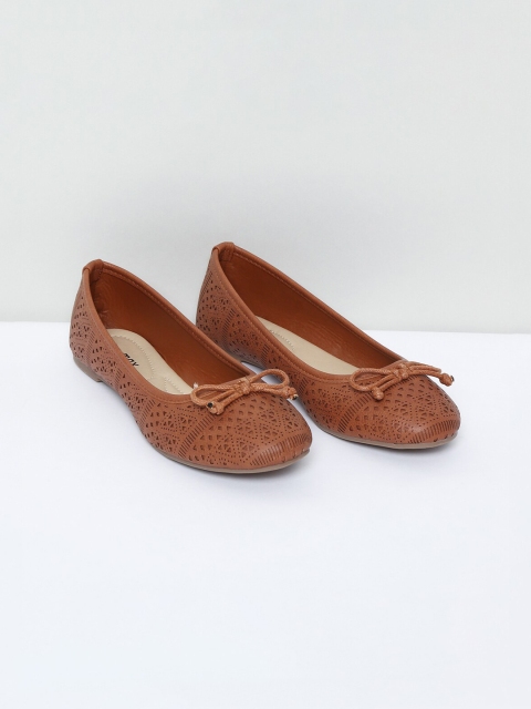 

max Women Tan Brown Solid Ballerinas