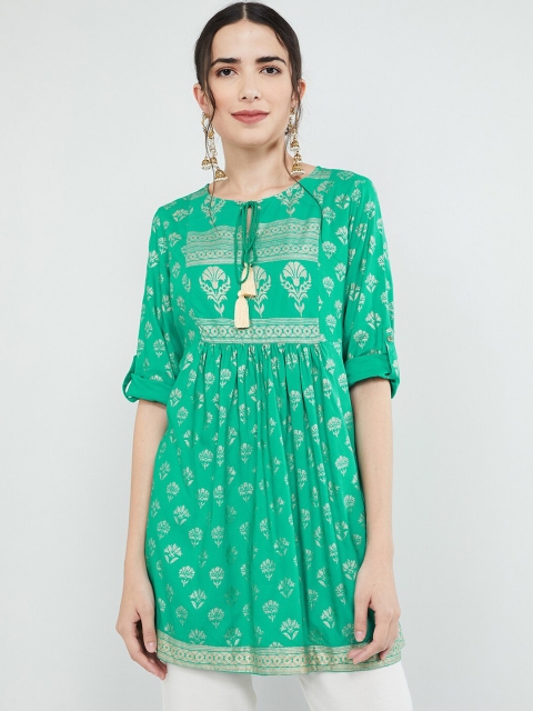 

max Women Green & Gold-Coloured Printed A-Line Top