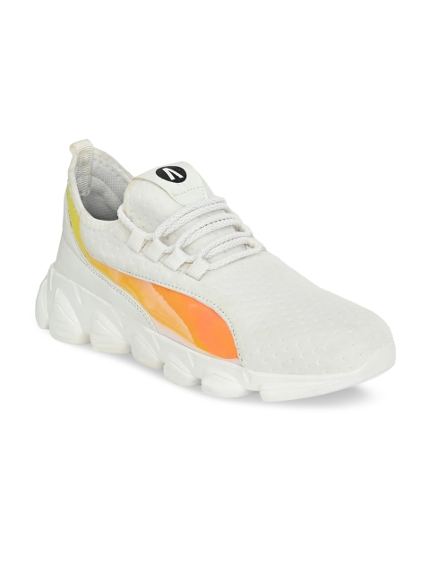 

AfroJack Men White Colourblocked Sneakers