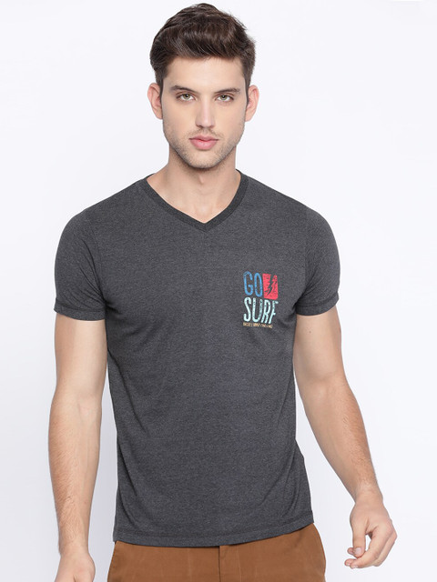 

Basics Men Grey Printed Round Neck T-shirt