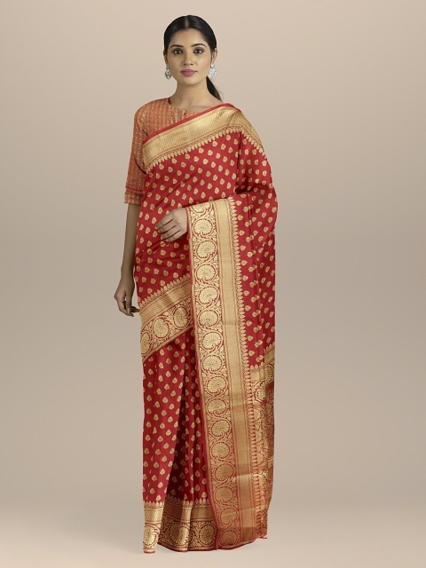 

BharatSthali Red & Gold-Toned Banarasi Silk Saree Woven Design Saree