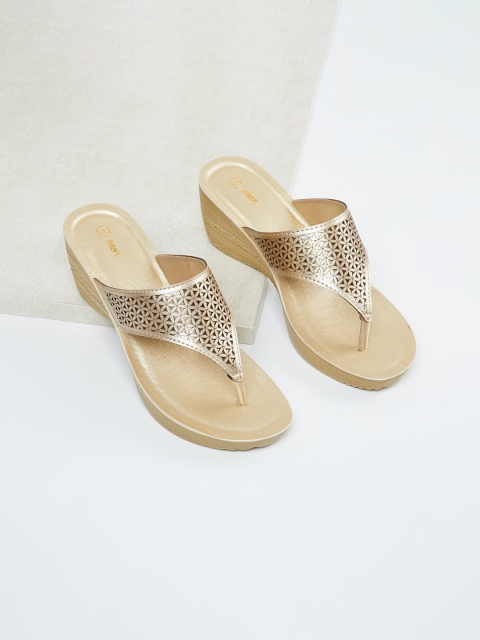 

max Women Gold-Toned Solid Sandals
