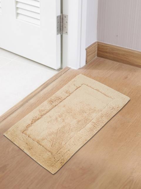 

SPACES Brown Solid Hygro Bath Mat