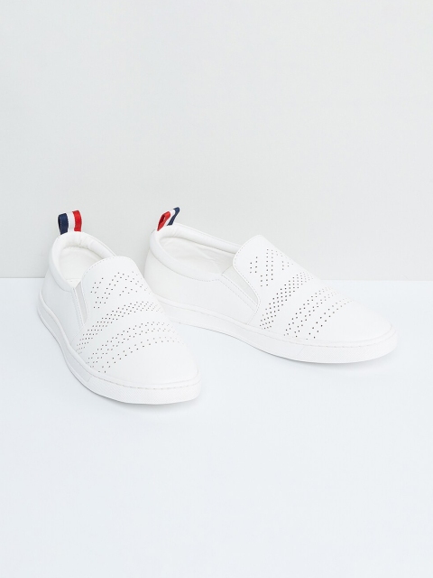 

max Men White Slip-On Sneakers