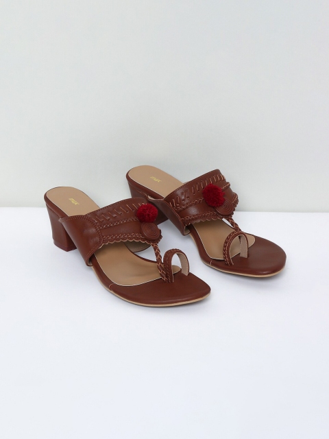 

max Women Brown Solid Block Heels