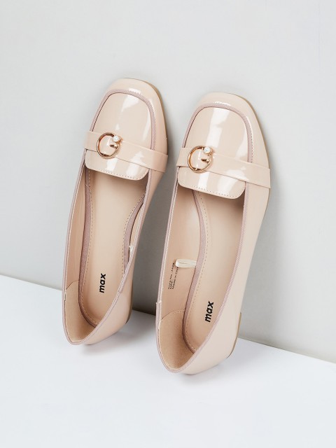 

max Women Pink Textured PU Ballerinas