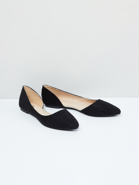 

max Women Black Embellished PU Ballerinas