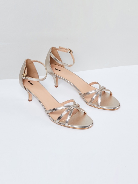 

max Women Beige Solid Kitten Heels