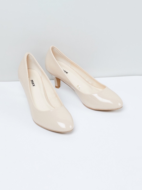 

max Women Beige Solid Pumps