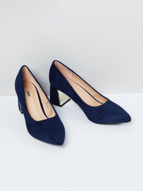 

max Women Navy Blue Solid Pumps