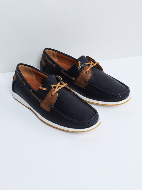 

max Men Black Boat & Brown Colourblocked Shoes