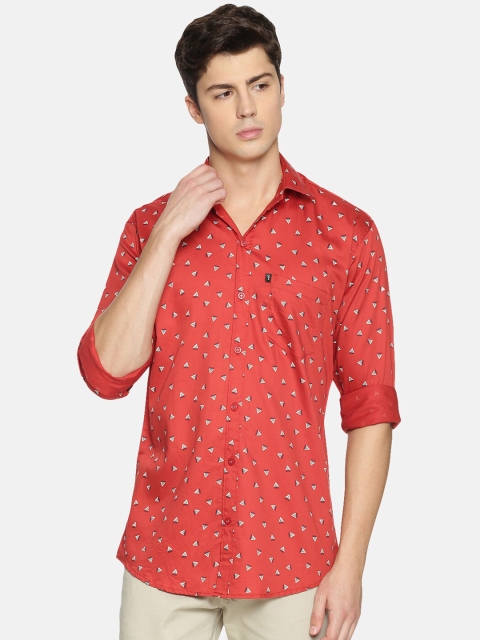 

LEVIZO Men Red & White Regular Fit Printed Casual Shirt