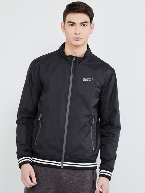 

max Men Black Solid Bomber