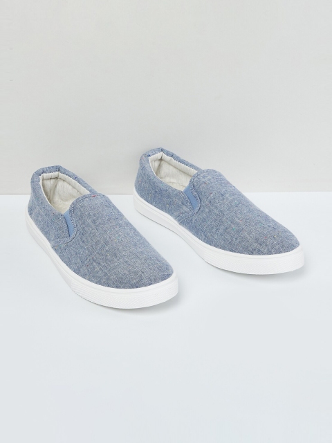 

max Men Blue Textured Slip-On Sneakers