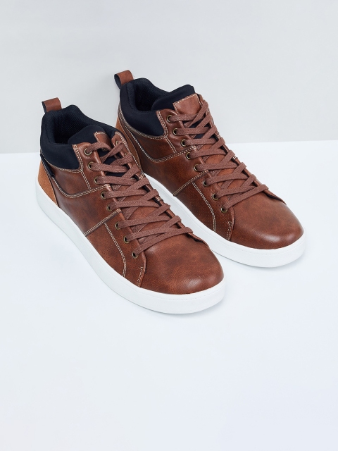 

max Men Brown Solid PU Mid-Top Sneakers
