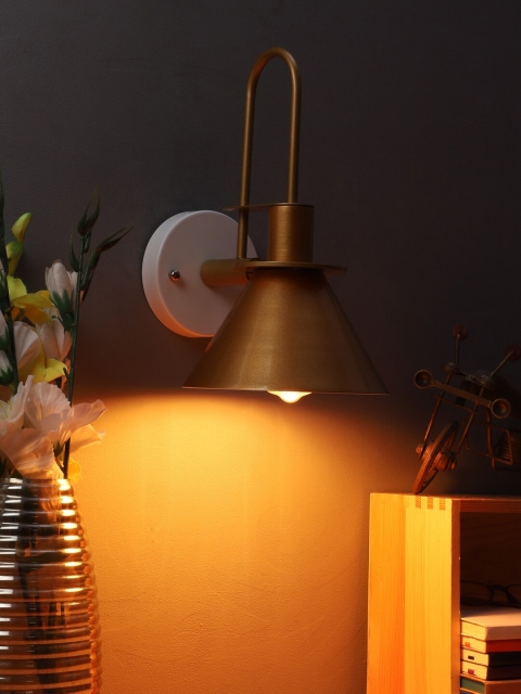 

LUXSUN Bronze-Toned Solid Contemporary Wall Lamp