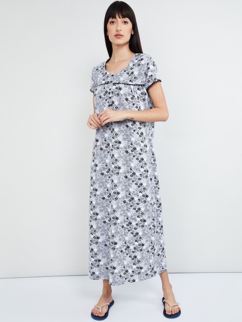 

max Grey & Black Floral Printed Nightdress