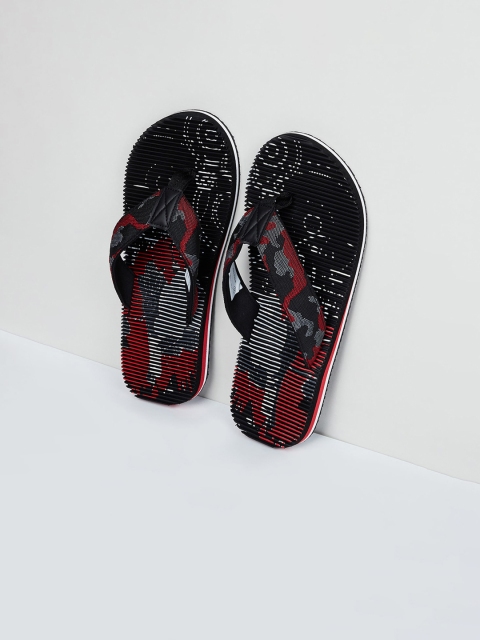 

max Men Black & Off-White Printed Thong Flip-Flops