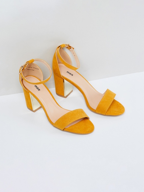 

max Women Yellow Solid Heels