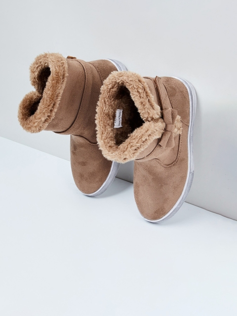 

MAX Solid High-Top Boots, Brown