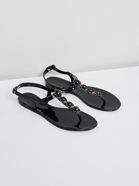 

max Women Black Embellished T-Strap Flats