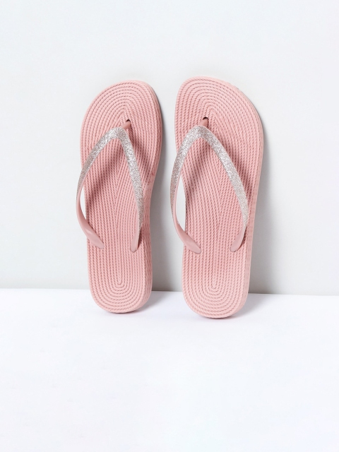 

max Women Pink Solid Thong Flip-Flops
