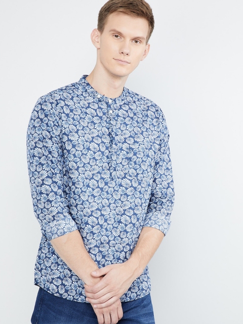 

max Men Blue & White Floral Print Straight Kurta