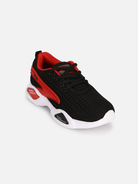 

Columbus Boys Black Running Shoes
