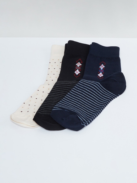 

max Men Pack of 3 Assorted Above Ankle-Length Socks