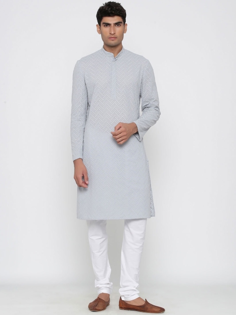 

Tistabene Men Grey Self Design Kurta with Pyjamas