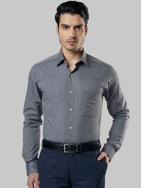 

Raymond Men Grey Slim Fit Solid Formal Shirt