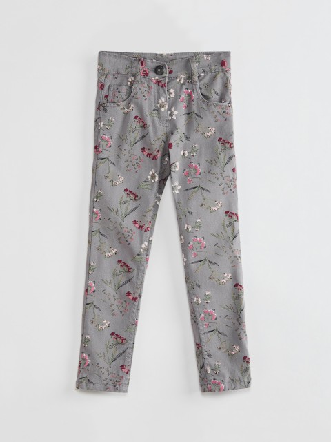 

max Girls Grey & Pink Floral Printed Mid-Rise Clean Look Jeans