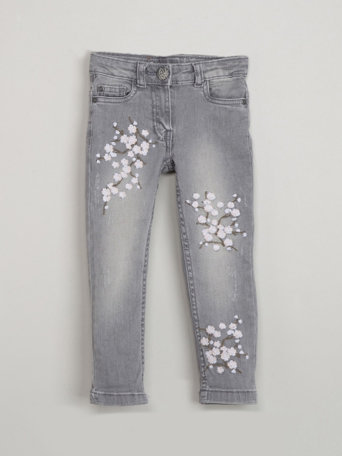 

max Girls Grey Slim Fit Mid-Rise Low Distress Jeans