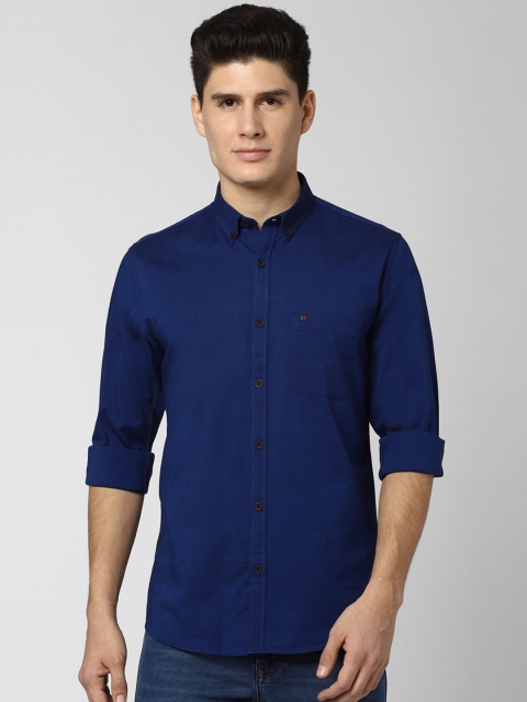 

Peter England Casuals Men Navy Blue Regular Fit Solid Casual Shirt