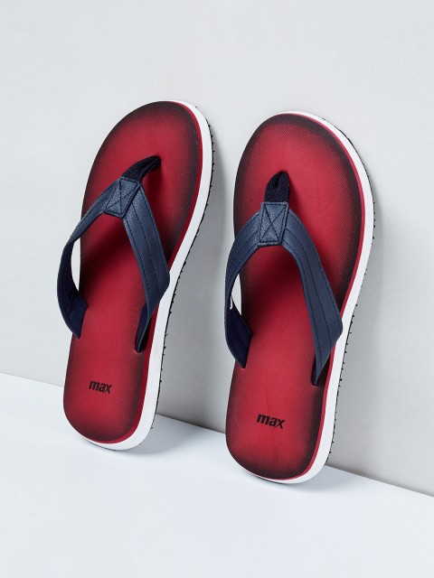 

max Men Red & Blue Solid Thong Flip-Flops