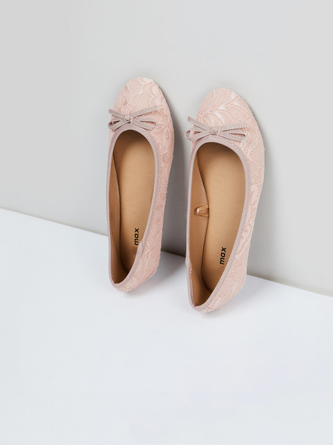 

max Women Pink Lace PU Ballerinas