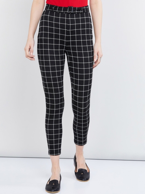 

max Women Black & White Slim Fit Checked Regular Trousers