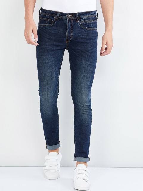 

max Men Blue Slim Fit Mid-Rise Clean Look Jeans