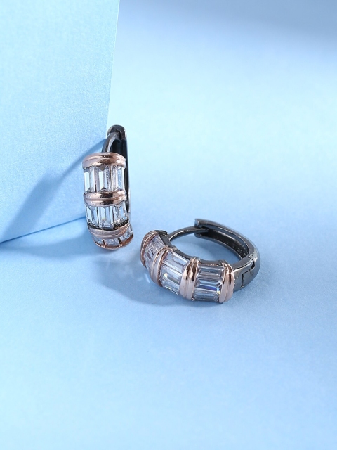 

Tistabene Bronze-Toned & White Contemporary Hoop Earrings