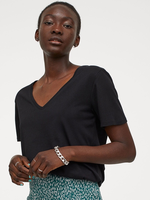 

H&M Women Black Solid V-neck T-shirt