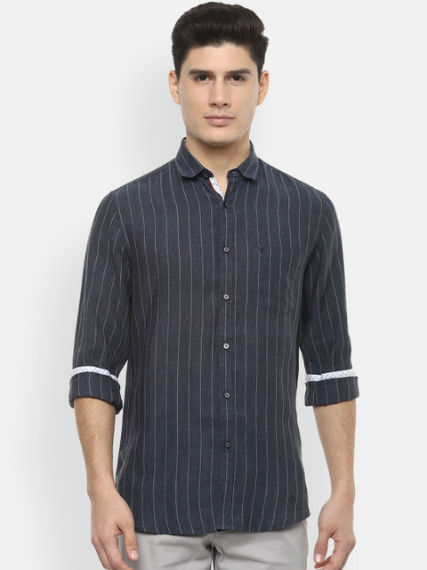 

Van Heusen Sport Men Navy Blue Regular Fit Striped Linen Casual Shirt