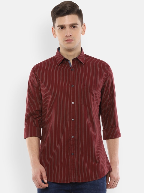 

Van Heusen Sport Men Maroon Regular Fit Striped Casual Shirt