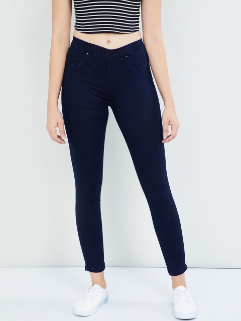 

max Women Navy Blue Solid Skinny-Fit Jeggings