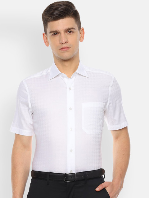

Louis Philippe Men White Regular Fit Solid Formal Shirt