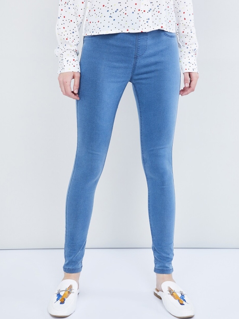 

max Women Blue Solid Skinny-Fit Jeggings