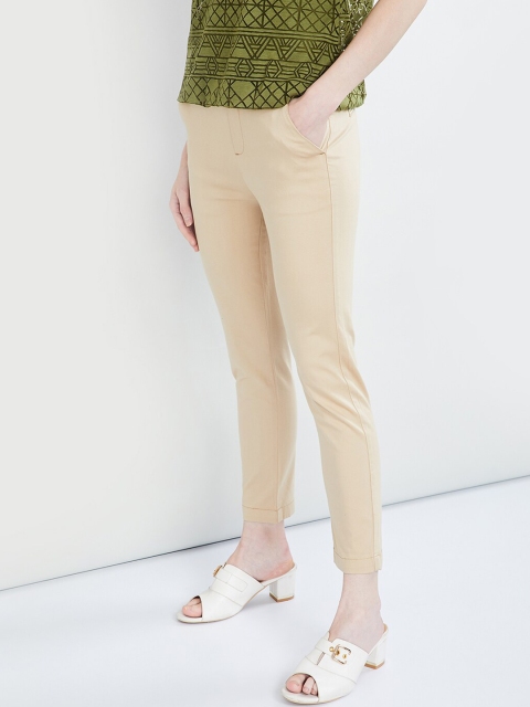 

max Women Beige Slim Fit Solid Chinos