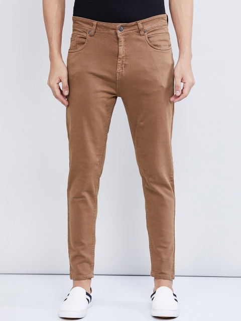 

max Men Brown Skinny Fit Mid-Rise Clean Look Jeans