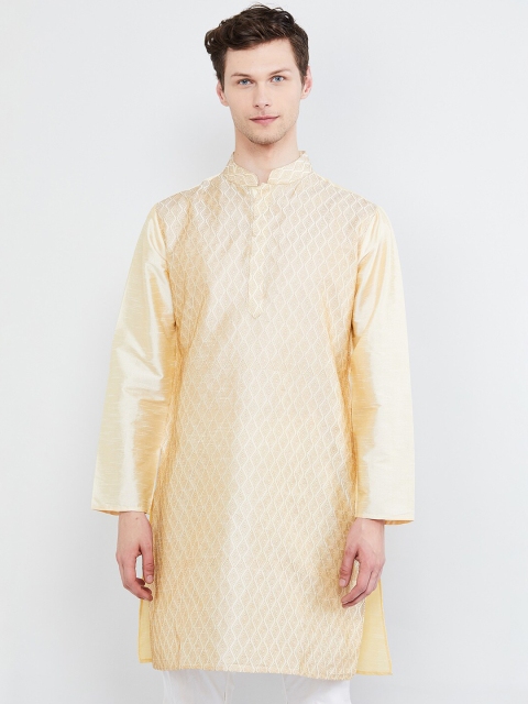 

max Men Beige Embroidered Straight Kurta