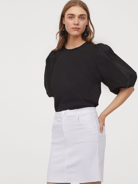 

H&M Women White Solid Short Denim Skirt